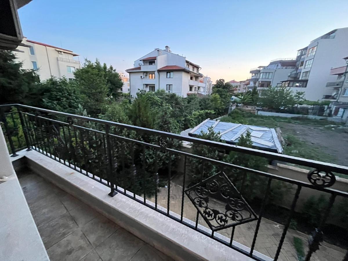 Vqra Sarafovo Apartment Burgas Ngoại thất bức ảnh